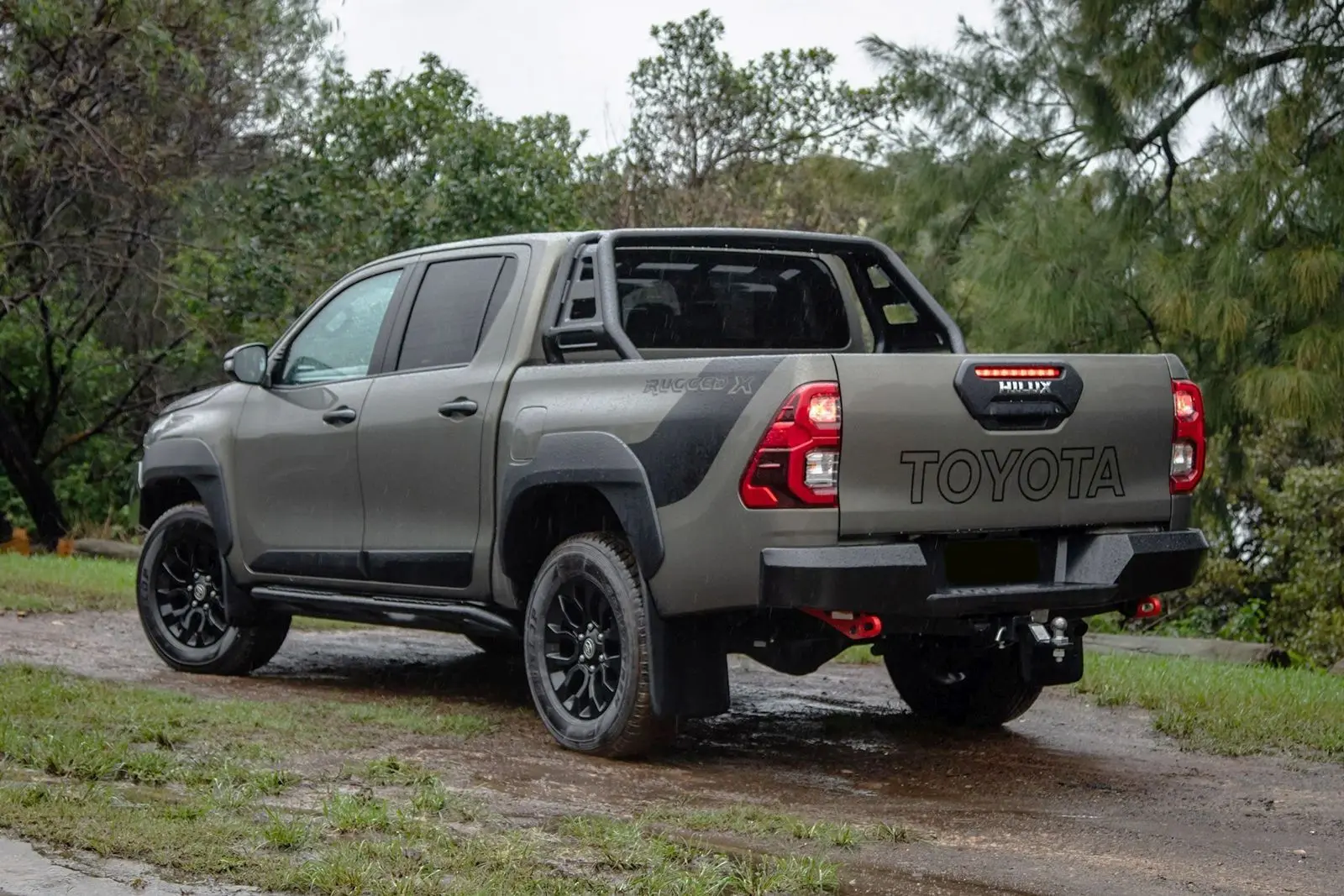 Skvettlapper Toyota Hilux VIII 2015 -> – bilde 3