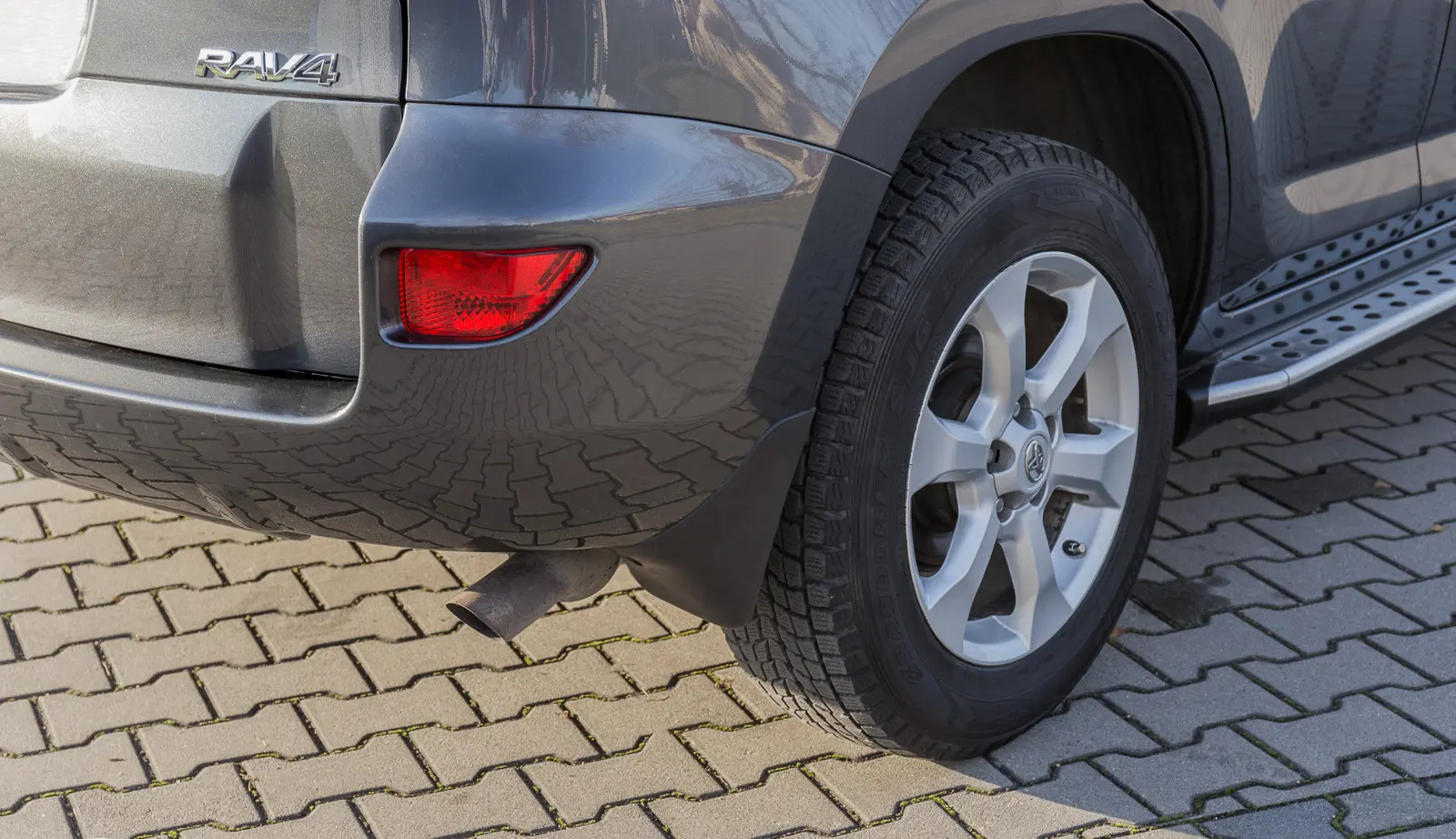Skvettlapper Toyota RAV4 III 2005 - 2012