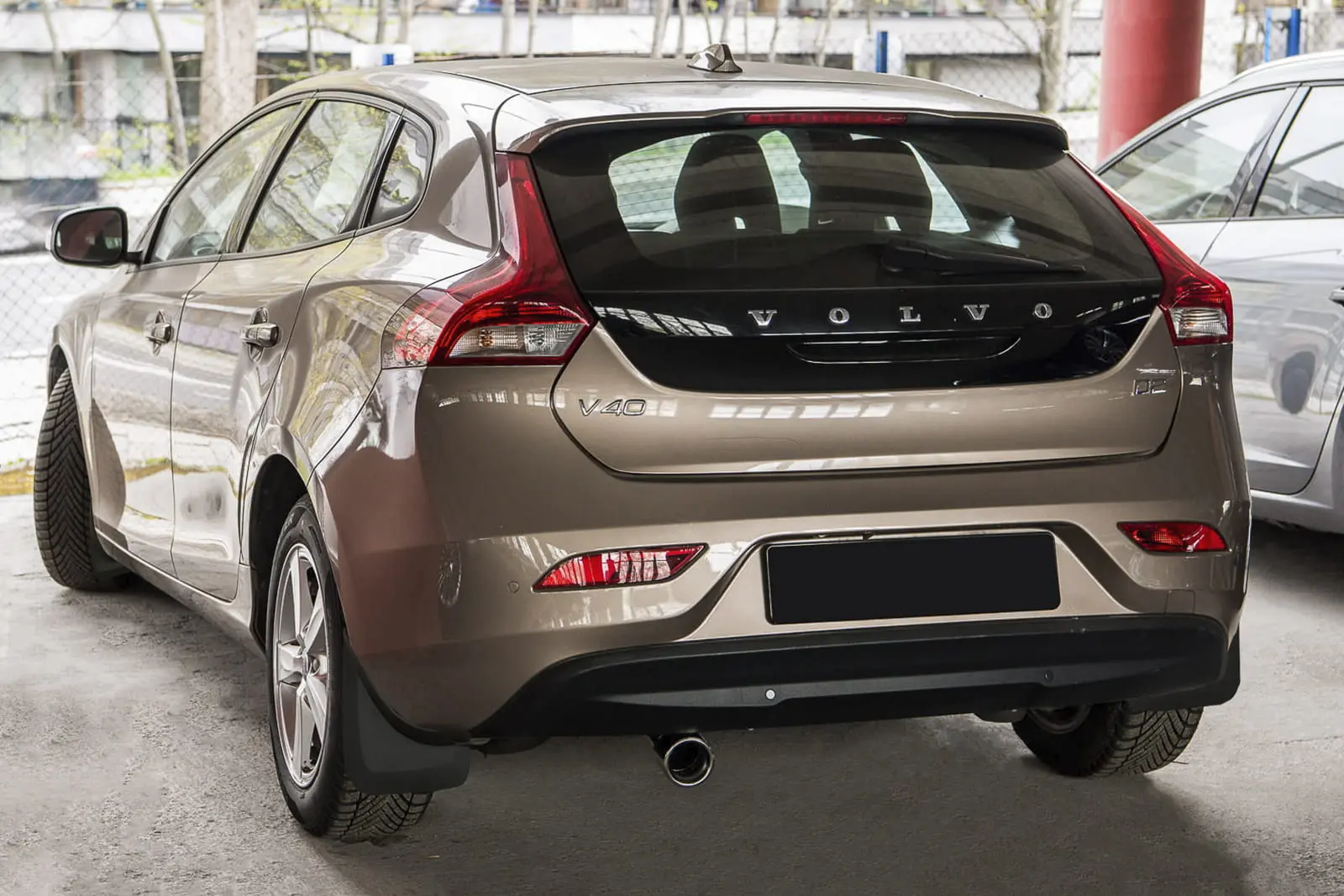 Skvettlapper VOLVO V40 2012-2019 