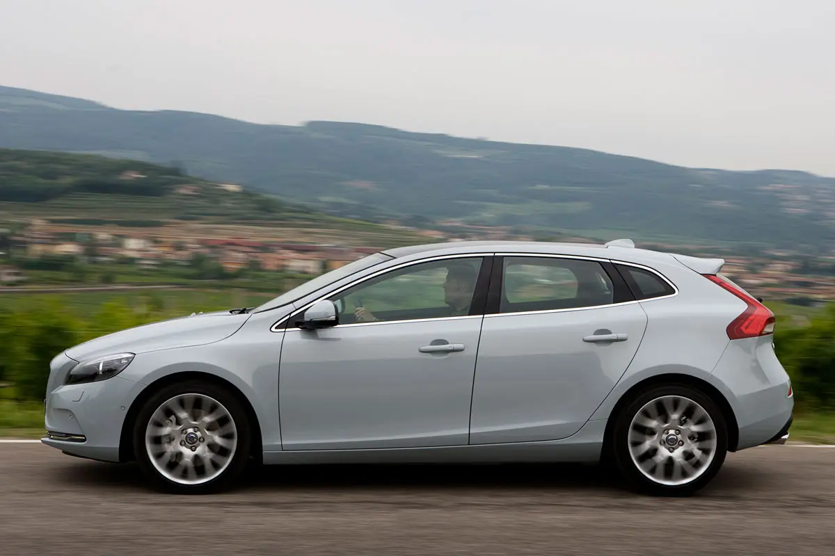 Skvettlapper VOLVO V40 2012-2019  – bilde 5