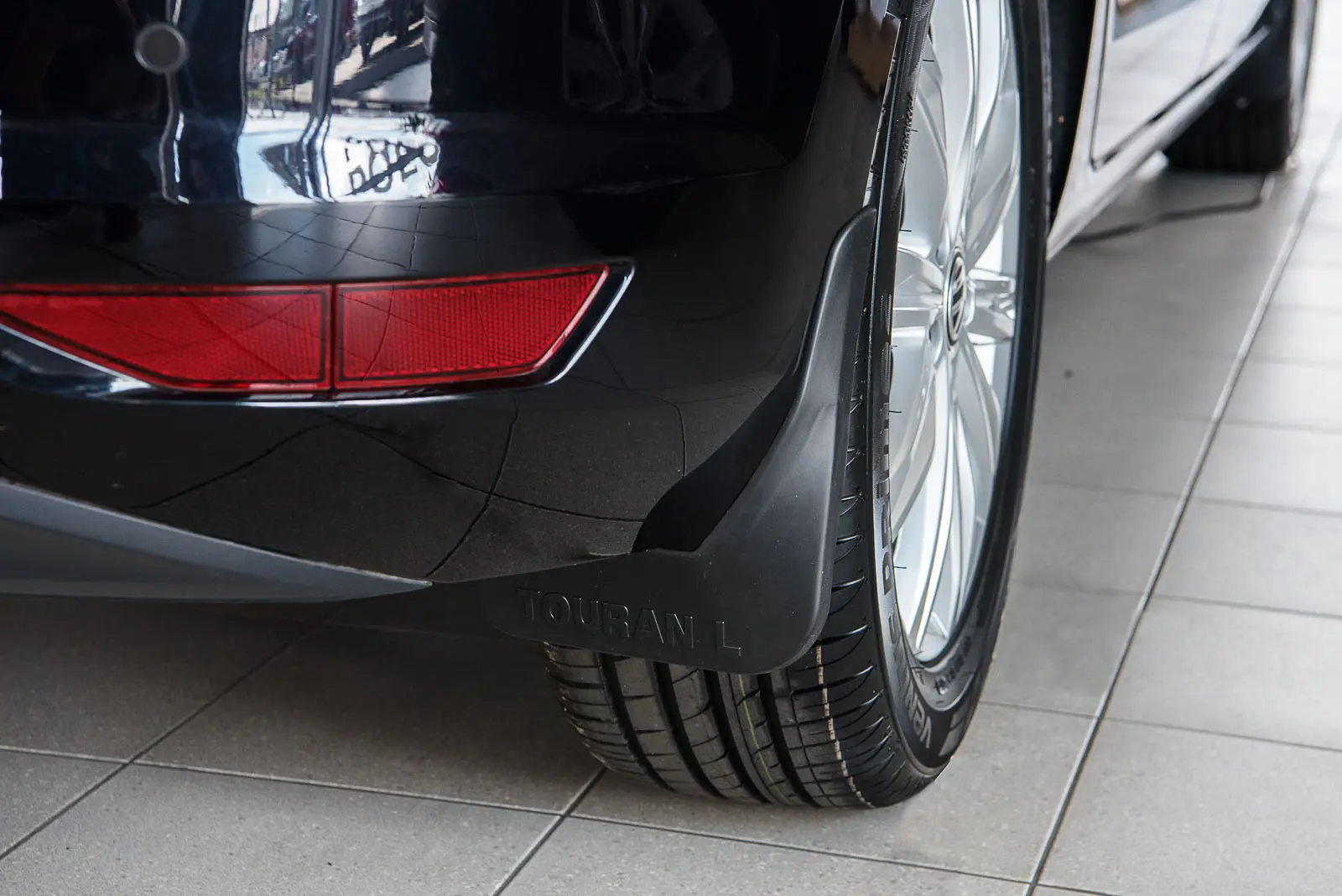 Skvettlapper VW Touran II 2015 -> – bilde 2