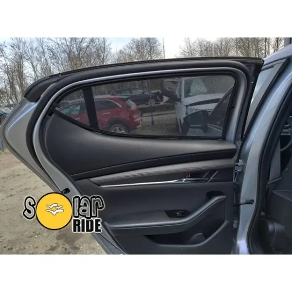 Solskjermer Mazda 3 IV Hatchback 2019 -> – bilde 2