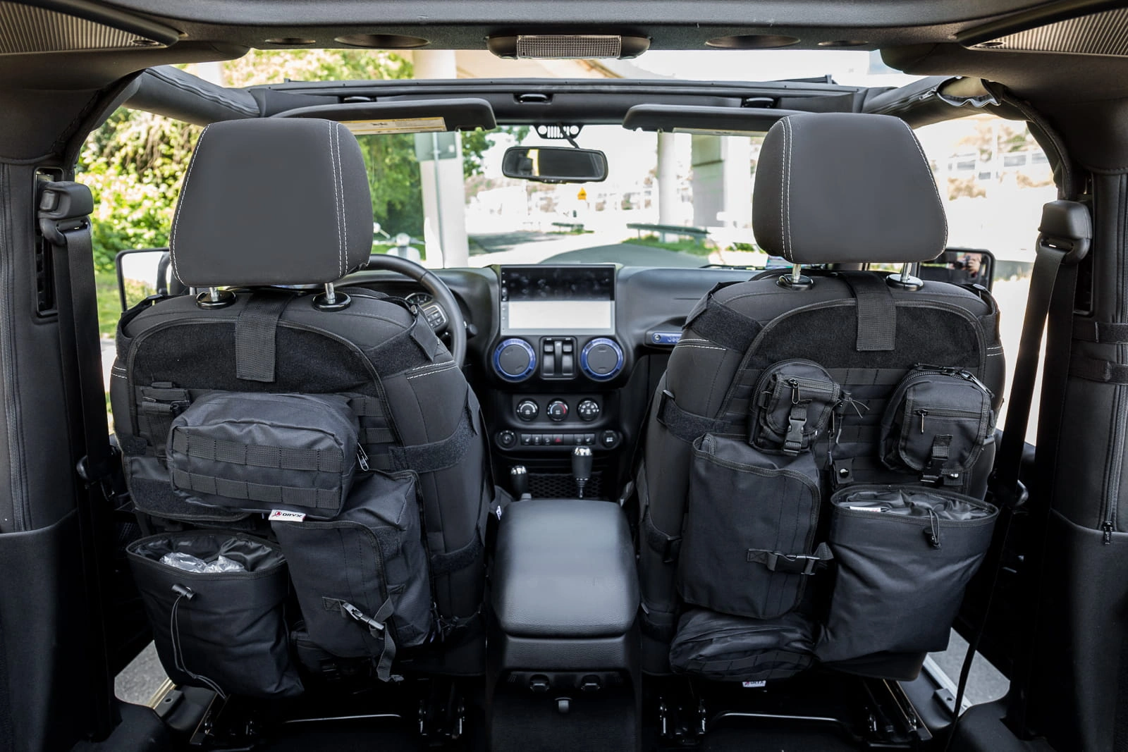 Sparketrekk Jeep Wrangler │ Beskyttelsestrekk for seteryggen med oppbevaring - 1 stk.