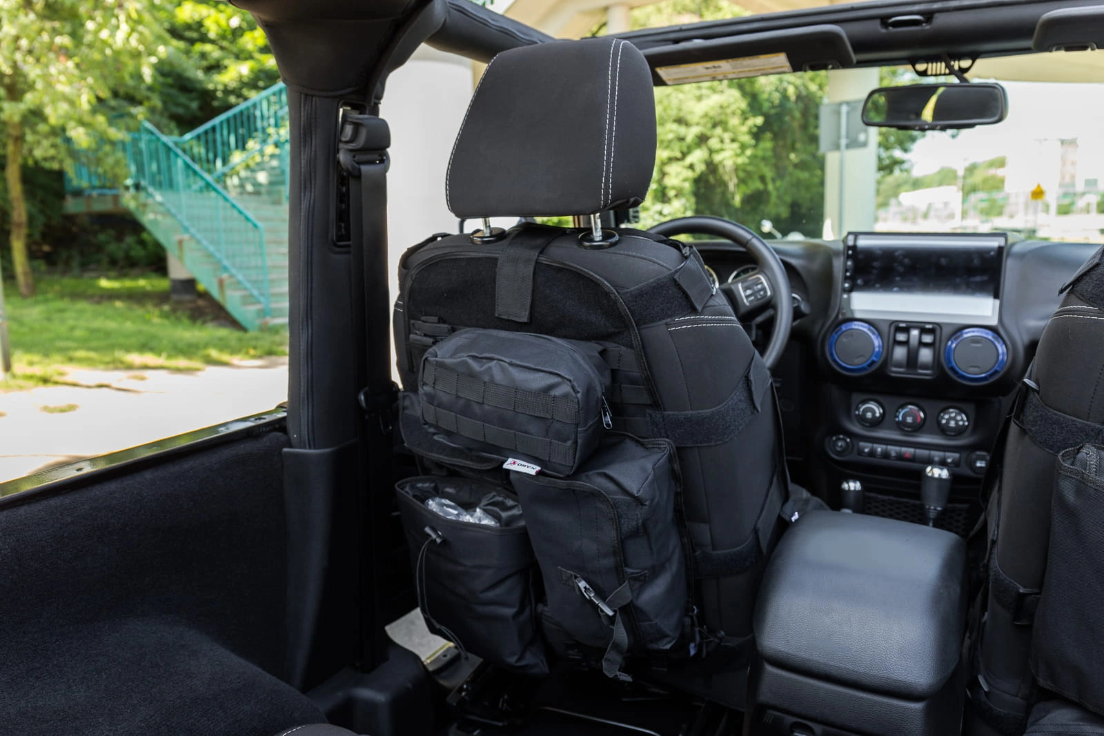 Sparketrekk Jeep Wrangler │ Beskyttelsestrekk for seteryggen med oppbevaring - 1 stk. – bilde 3