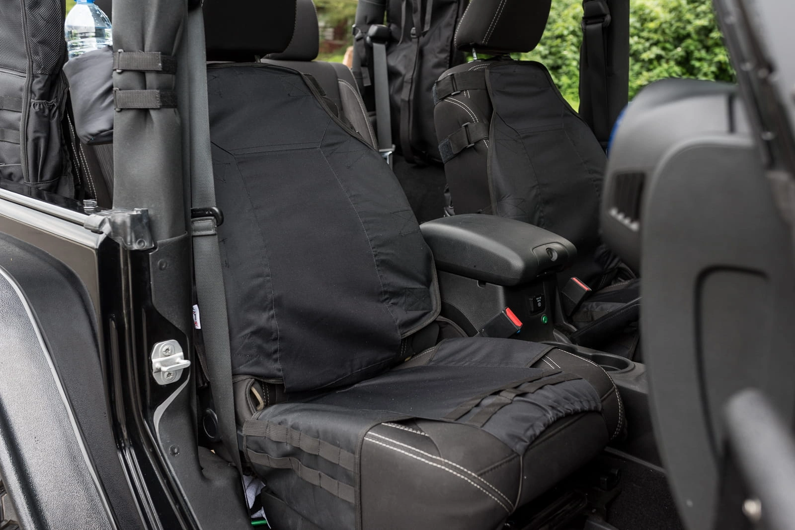 Sparketrekk Jeep Wrangler │ Beskyttelsestrekk for seteryggen med oppbevaring - 1 stk. – bilde 8