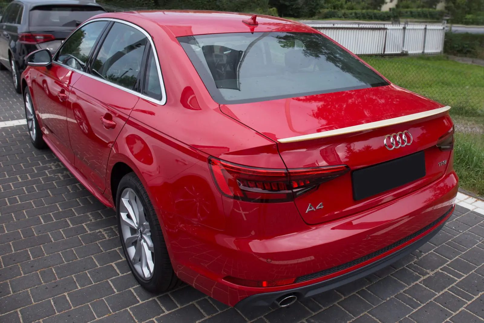 Spoiler bak Audi A4 2007-> – bilde 2