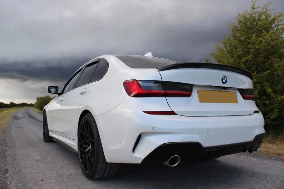 Spoiler bak  BMW 3 (G20) 2018 -> │ M4 STYLE GLOSSY BLACK – bilde 4
