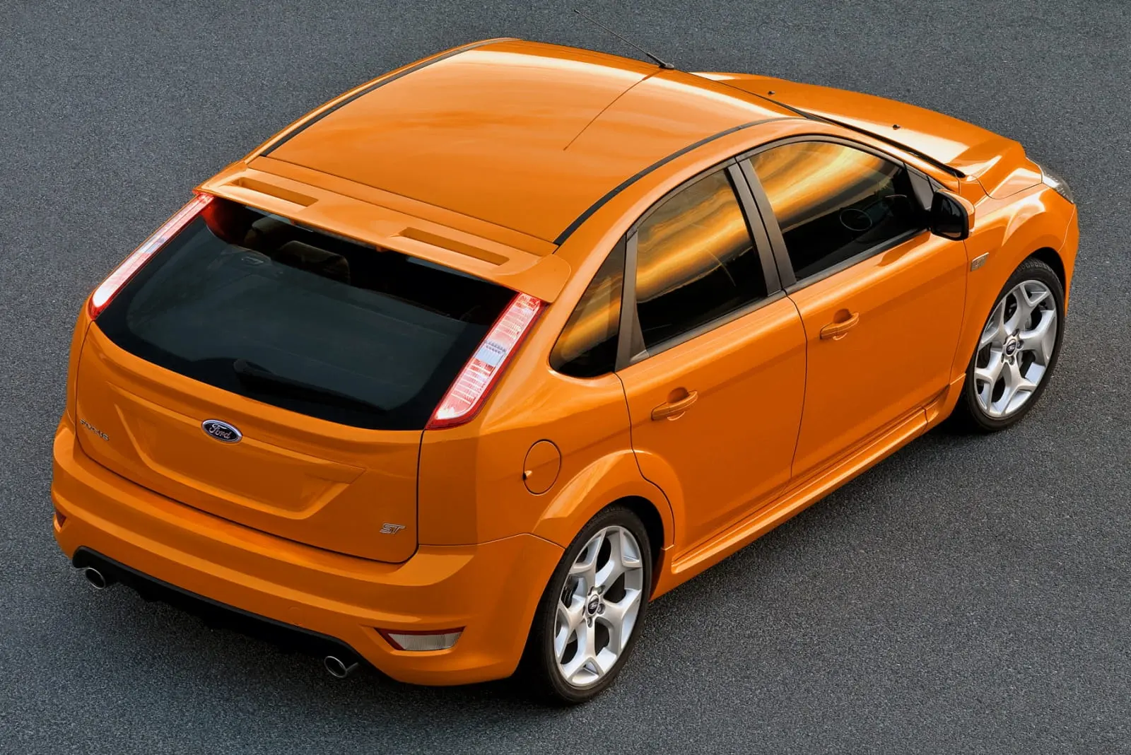 Spoiler bak Ford Focus II Facelift 2007 - 2011