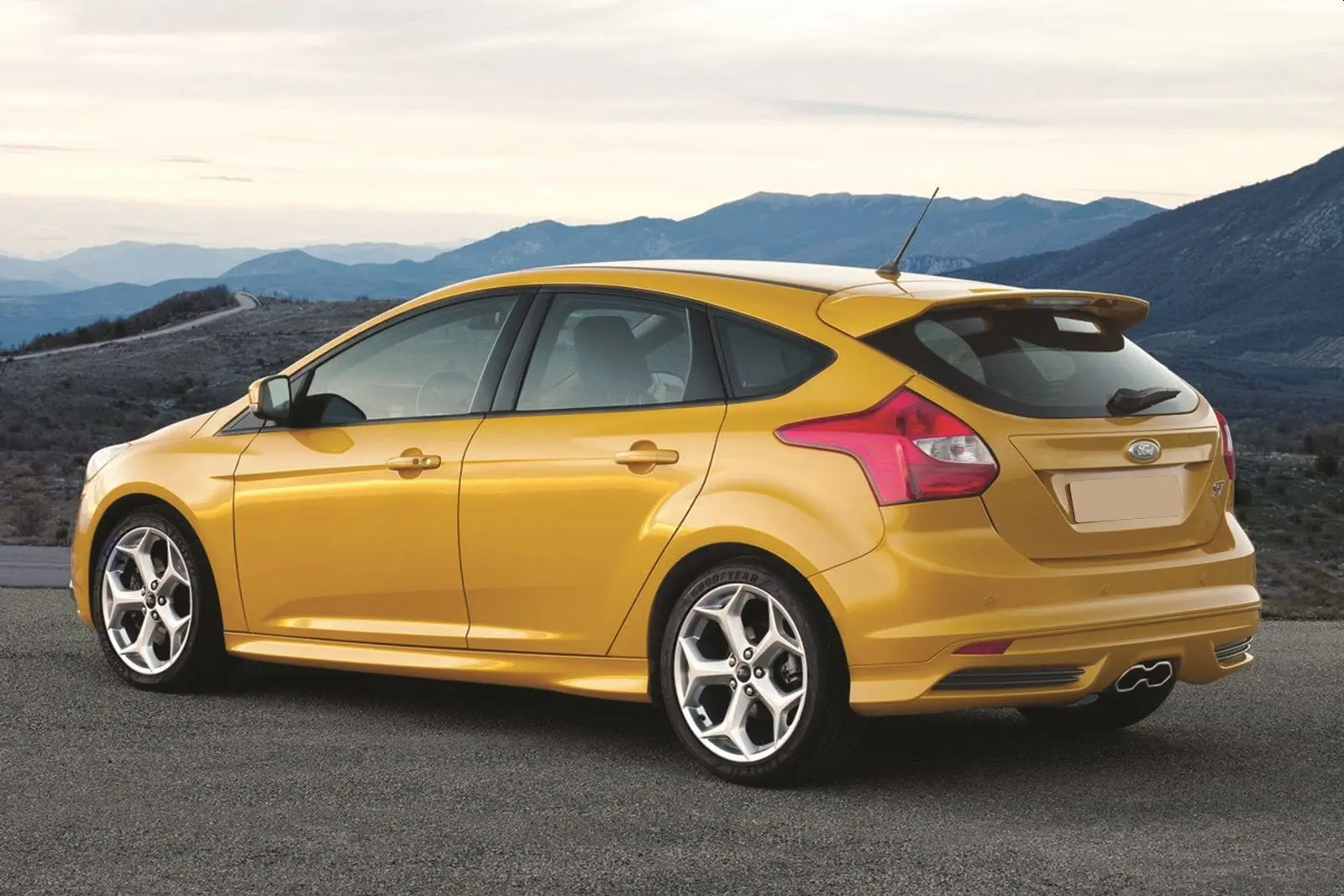 Spoiler bak Ford Focus III 2010 - 2019
