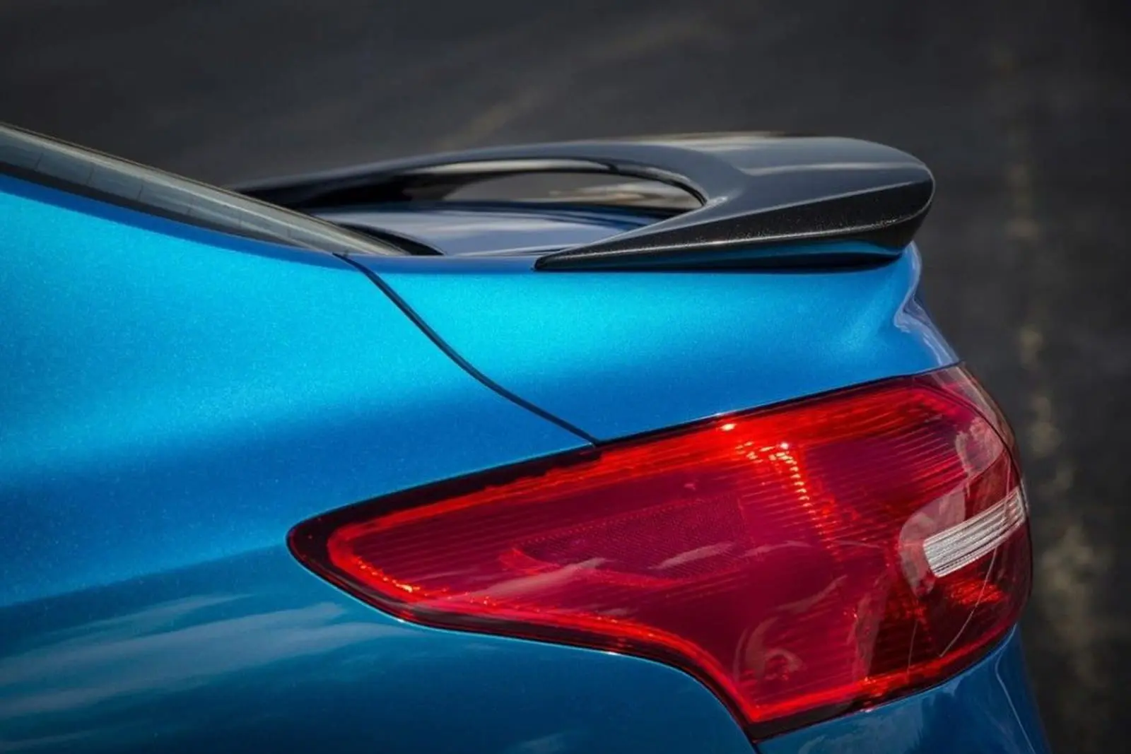 Spoiler bak Ford Focus III Facelift 2014 - 2019