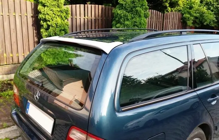Spoiler bak Mercedes-Benz (S210) 1995-2003