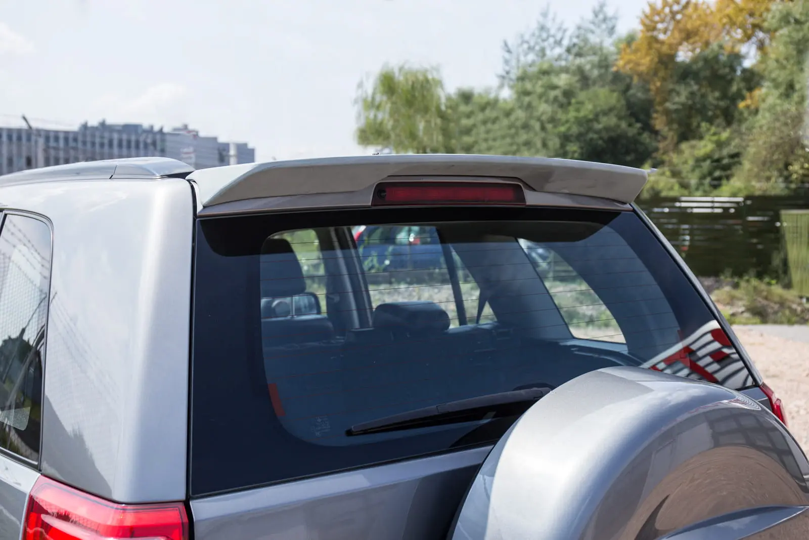 Spoiler bak Suzuki Grand Vitara II 2005-2014 – bilde 4