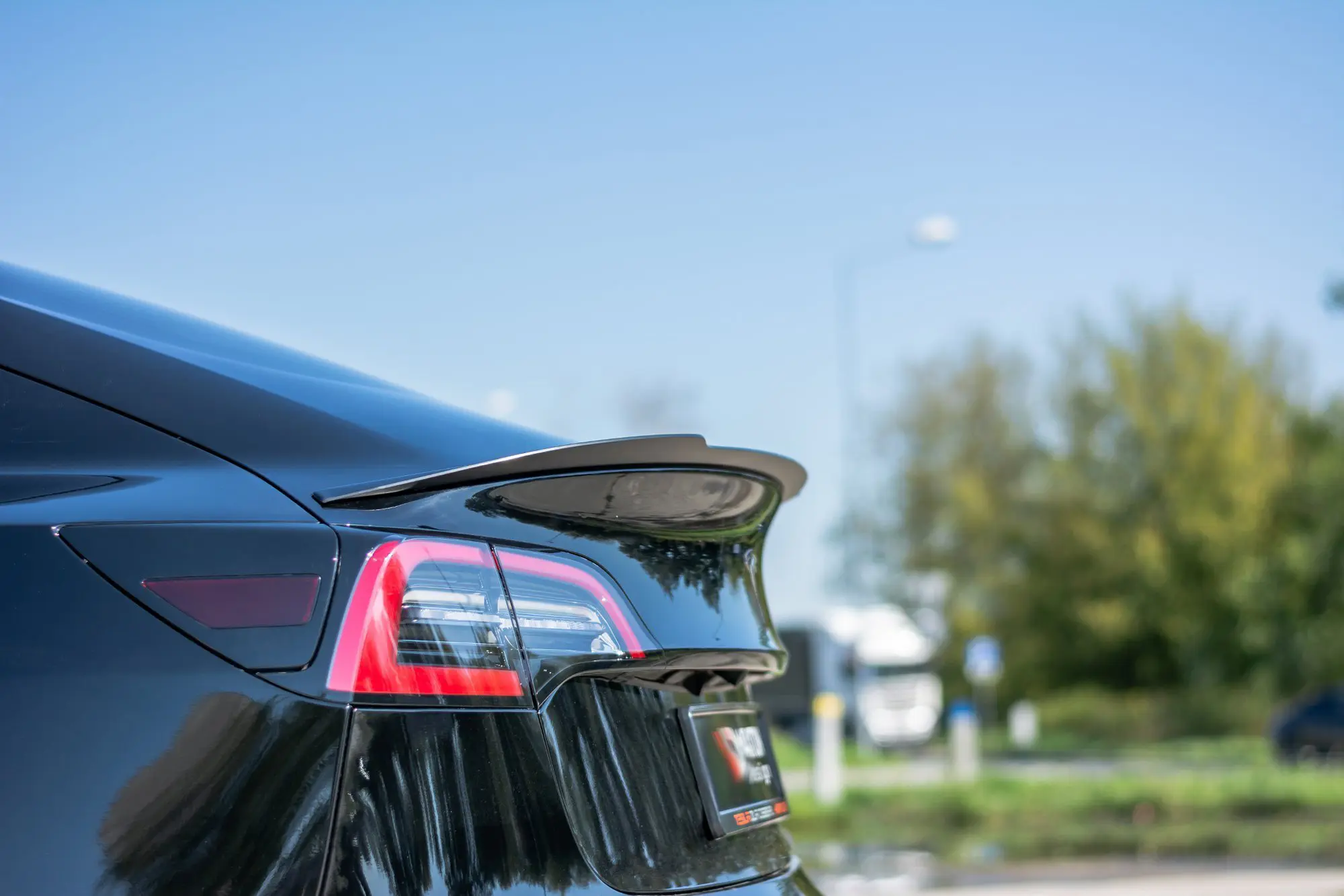 Spoiler Tesla Model 3 2017 - 2023 │ Carbon Image 5