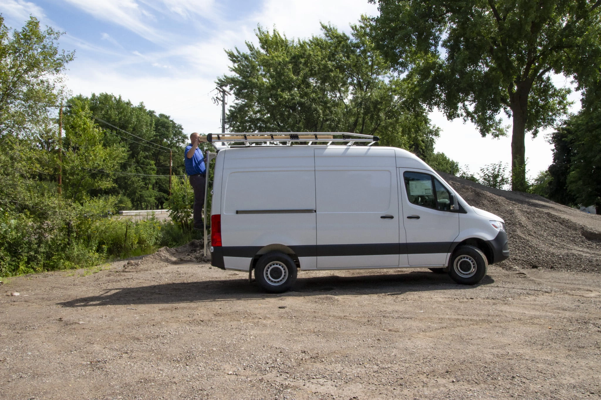 Stige til bakdør VW Crafter II 2016-> / Man TGE 2017 -> │ H3-karosseri – bilde 6