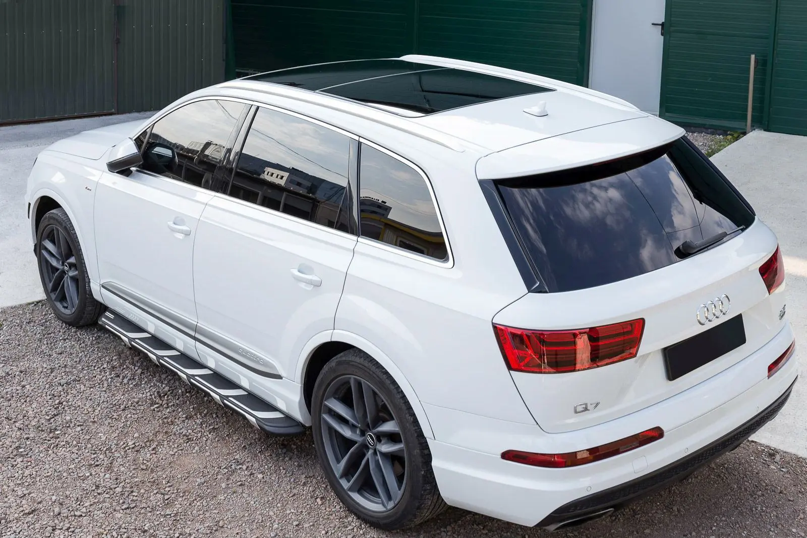 Stigtrinn Audi Q7 4M 2015 -> – bilde 7