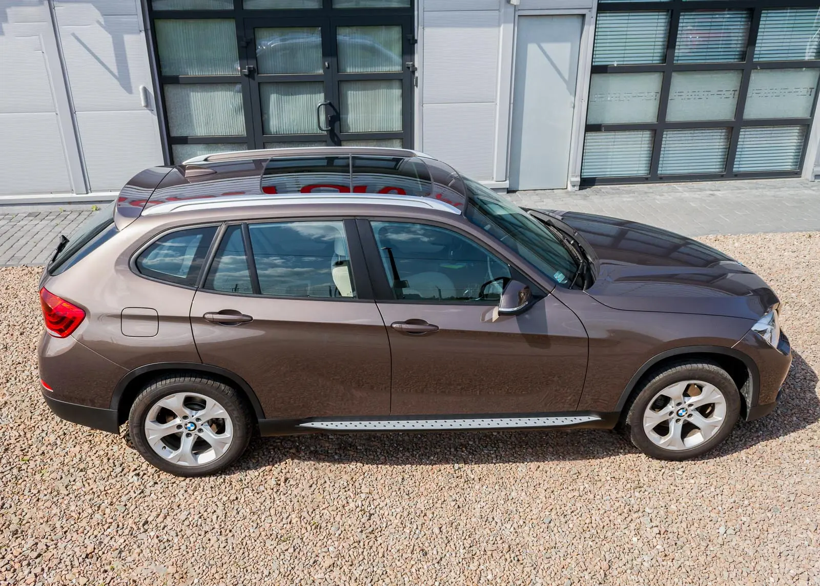 Stigtrinn BMW X1 (E84) 2009 - 2015 – bilde 2