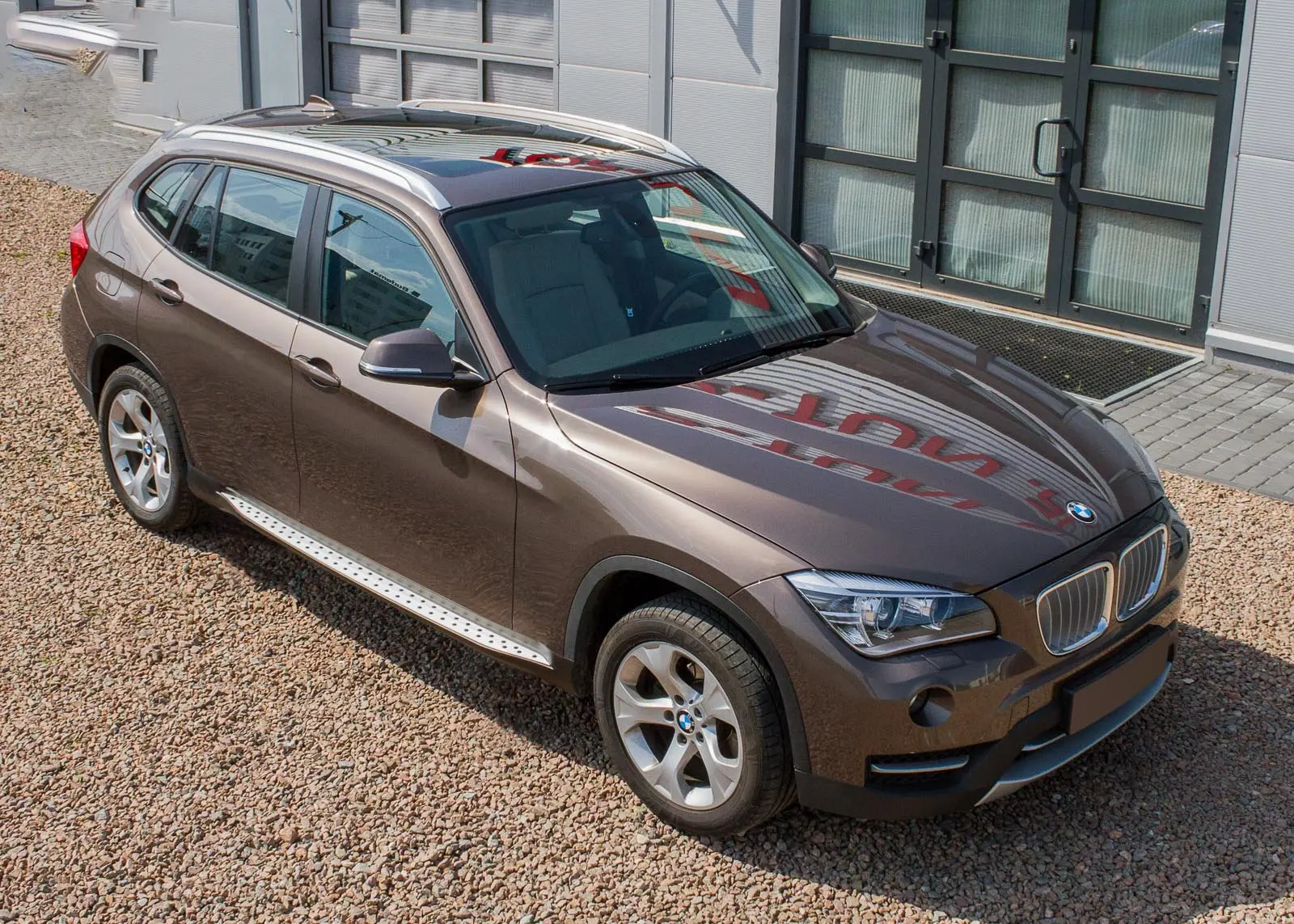 Stigtrinn BMW X1 (E84) 2009 - 2015 – bilde 3
