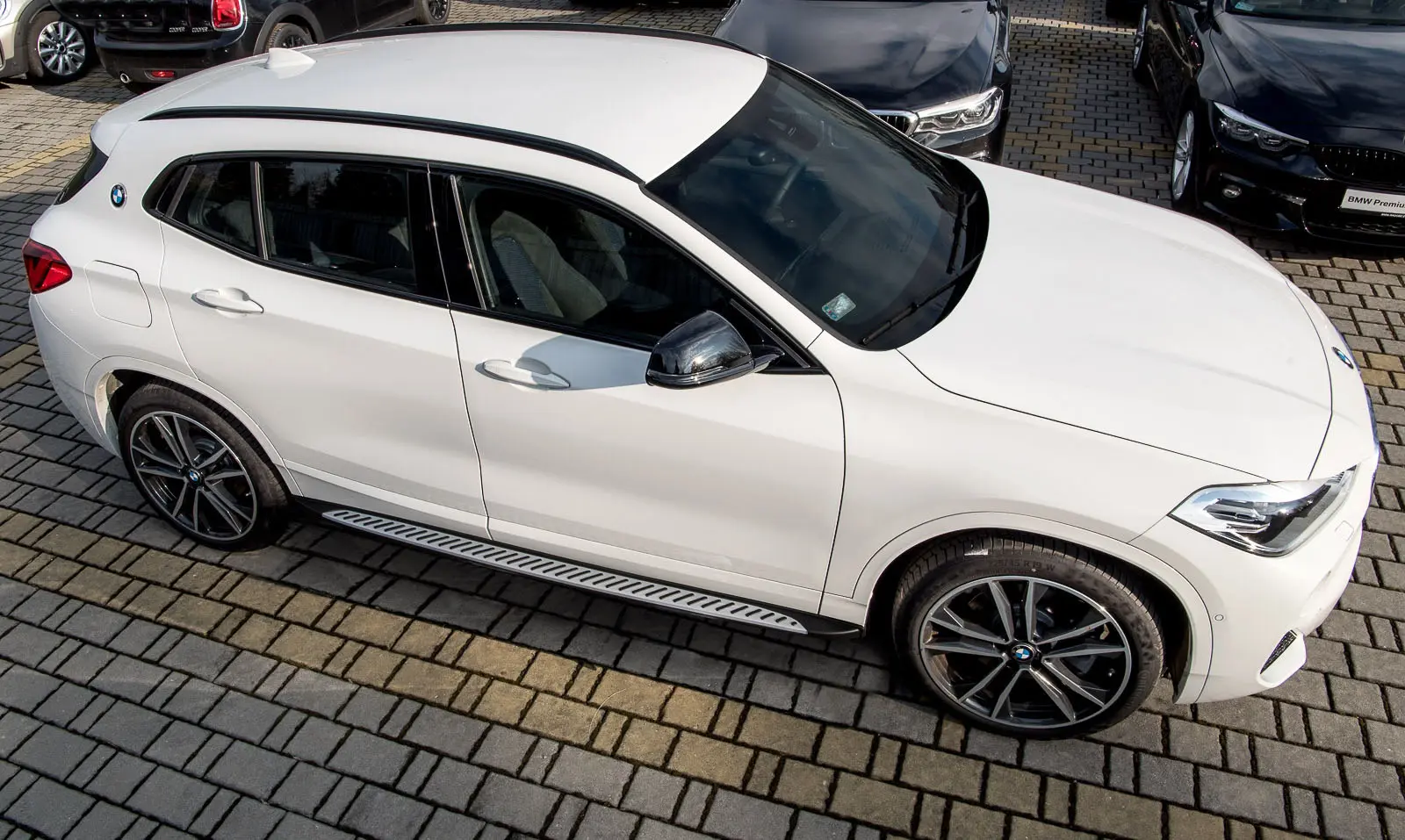 Stigtrinn BMW X2 2017-> – bilde 3