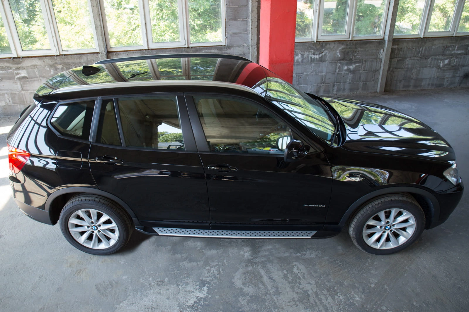 Stigtrinn  BMW X3 (F25) 2010 - 2017 – bilde 2