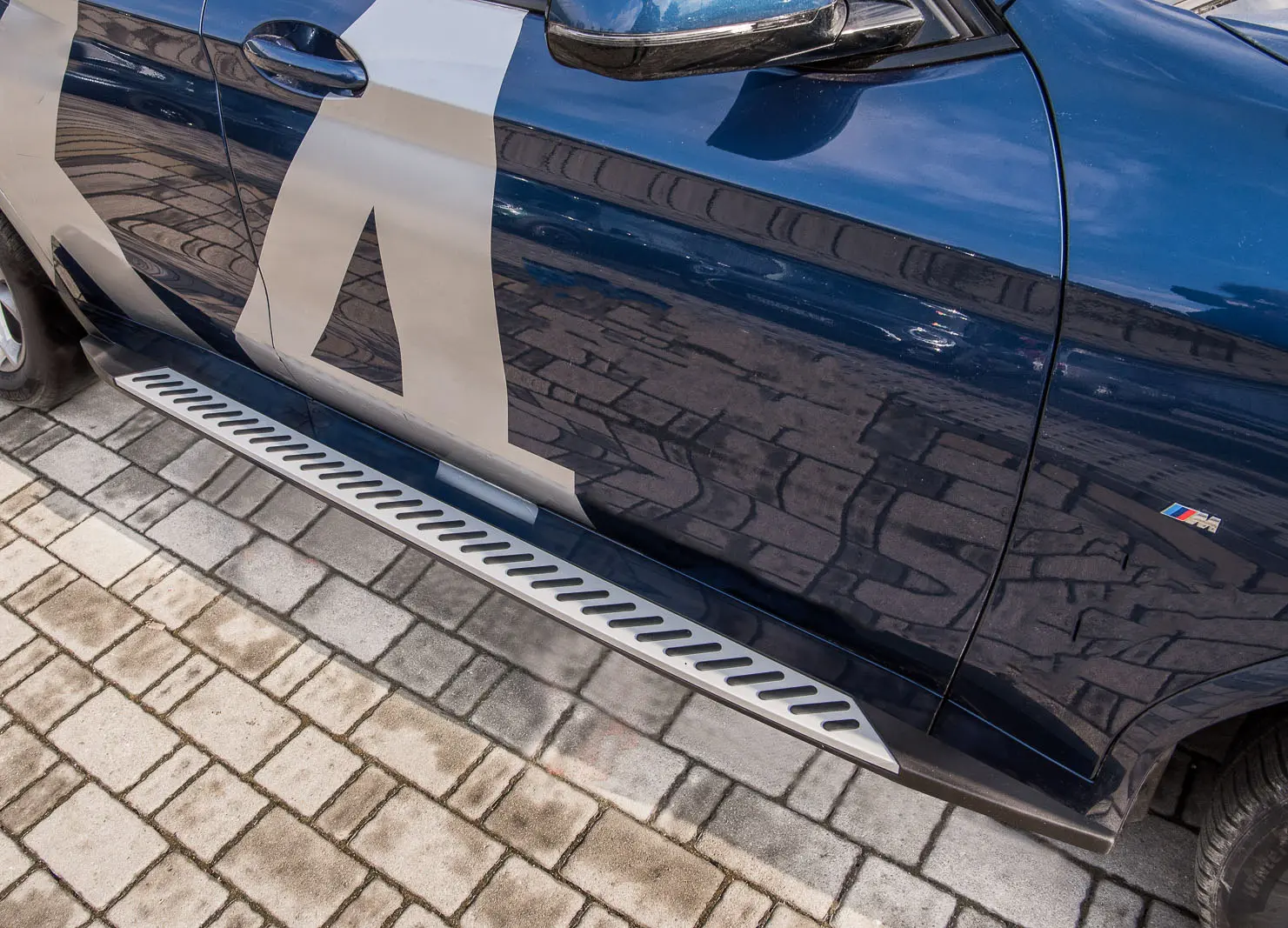 Stigtrinn BMW X4 (F26) 2014 - 2018