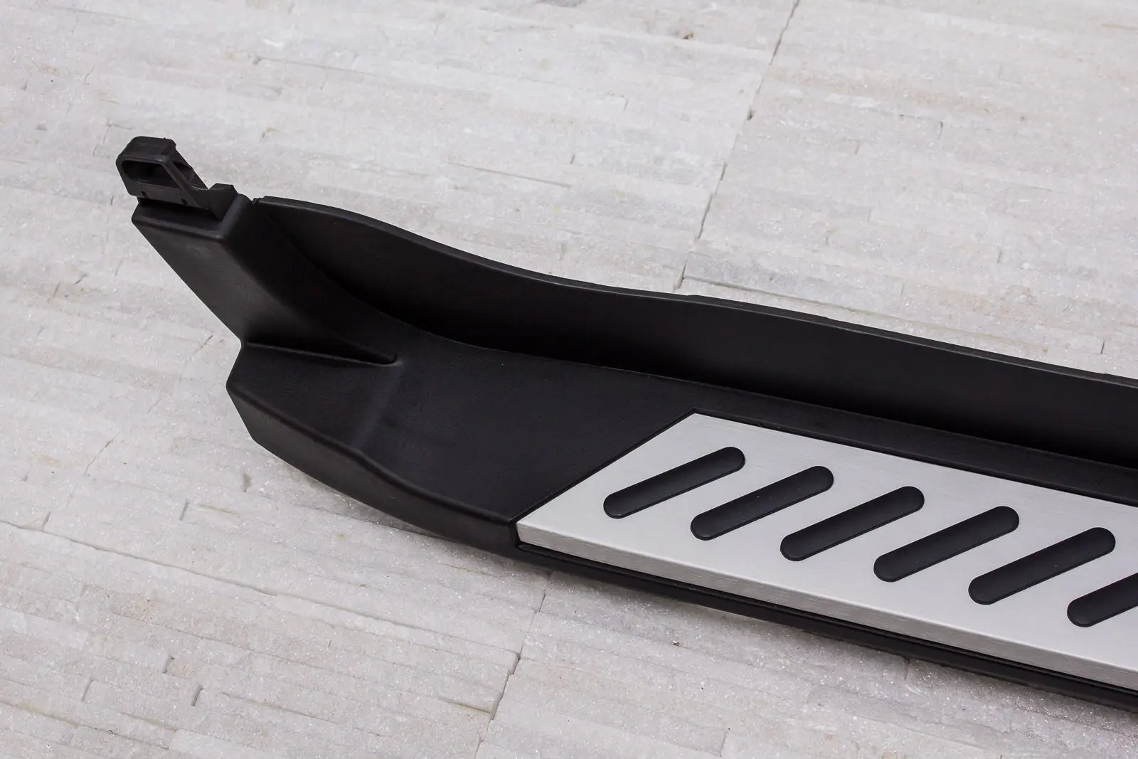 Stigtrinn BMW X4 (F26) 2014 - 2018 – bilde 8