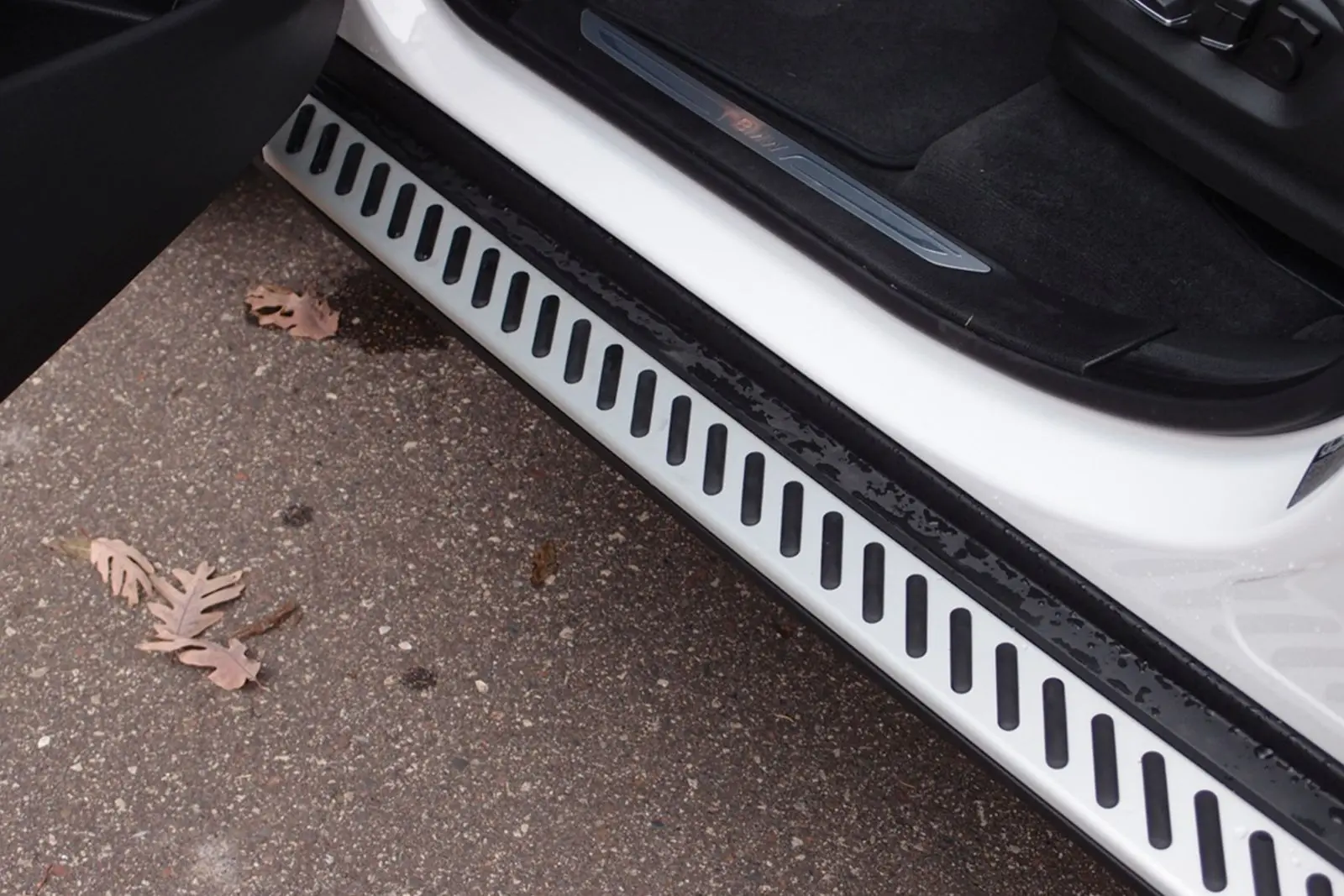 Stigtrinn BMW X5 (F15) 2013 - 2018 – bilde 2