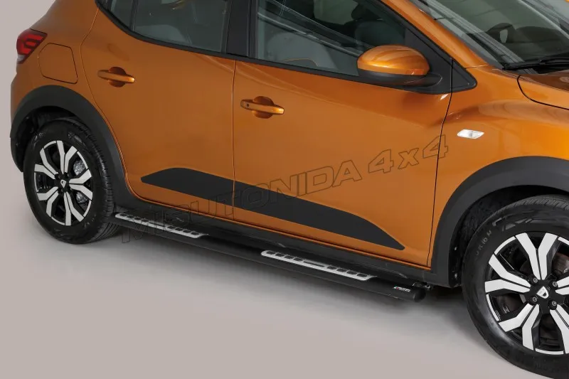 Stigtrinn Dacia Sandero Stepway 2020-> │Black