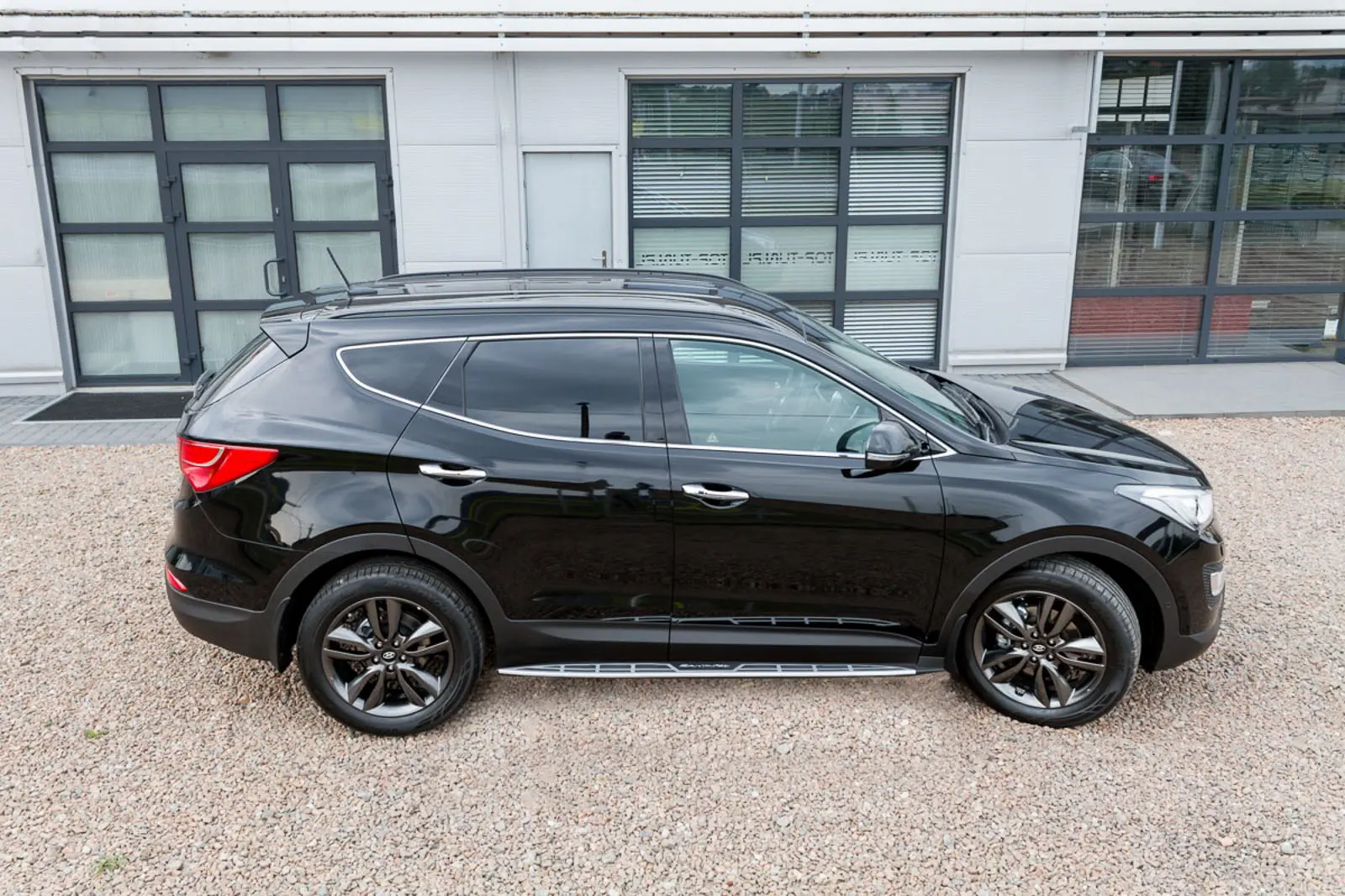 Stigtrinn Hyundai Santa Fe III 2012 - 2018