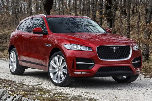 Stigtrinn Jaguar F-Pace 2016->