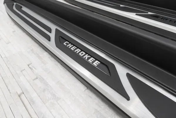 Stigtrinn Jeep Cherokee V V-Class 2013 - 2018 – bilde 8