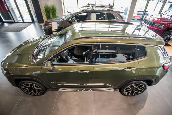Stigtrinn Jeep Compass II 2016 -> – bilde 6