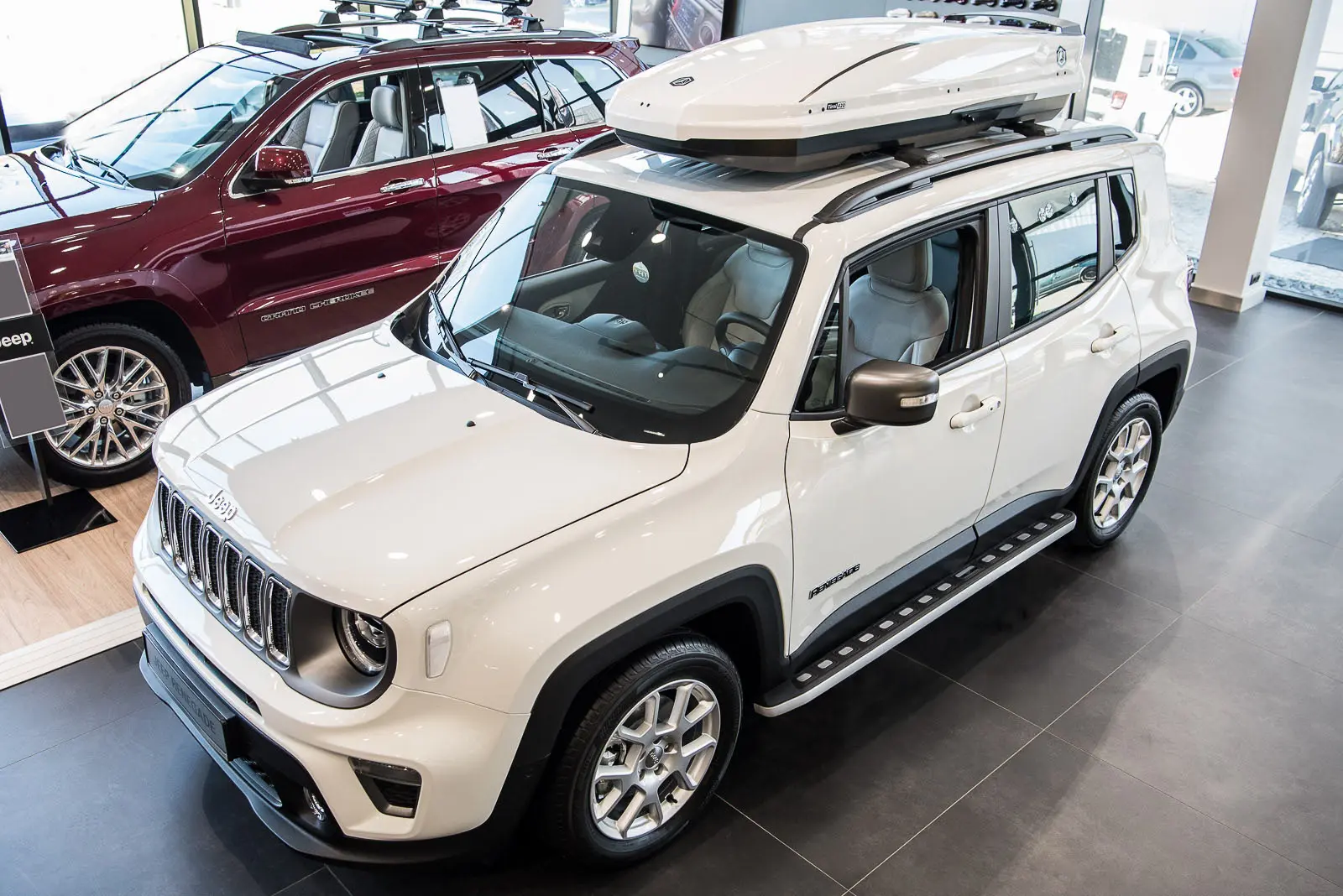Stigtrinn Jeep Renegade 2014 -> – bilde 5