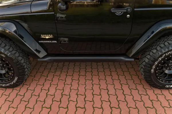 Stigtrinn Jeep Wrangler JK 2006 - 2018 – bilde 2