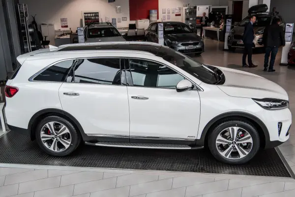 Stigtrinn Kia Sorento III 2014 - 2020 – bilde 3