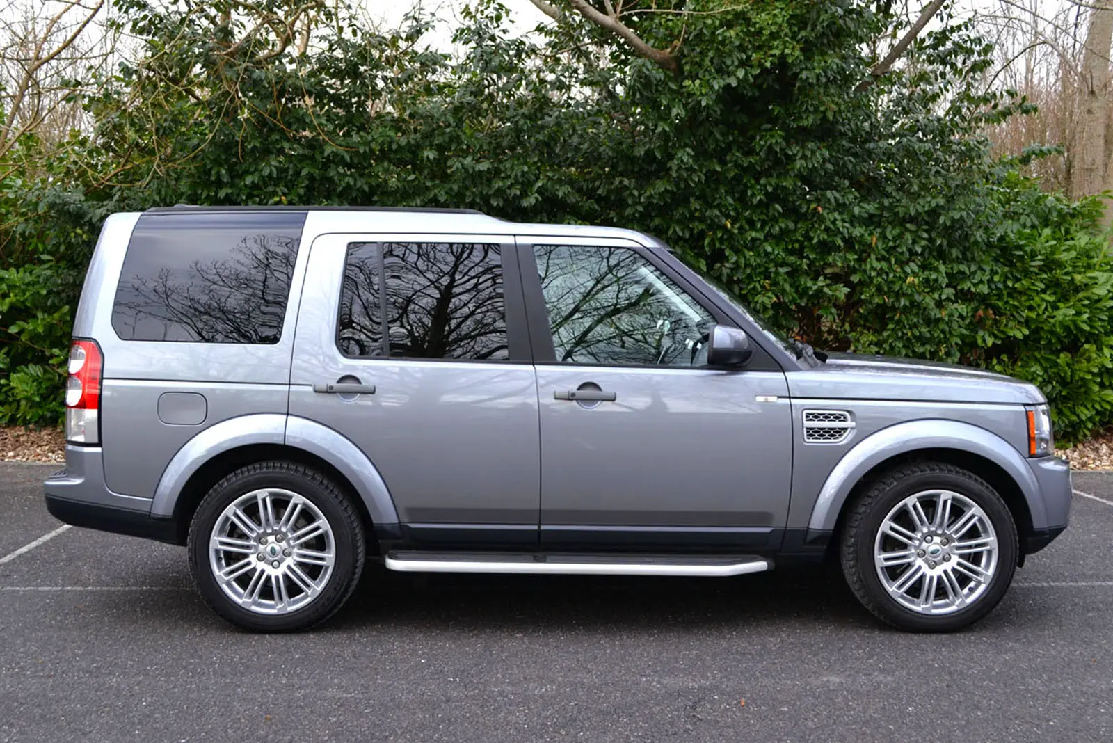 Stigtrinn Land Rover Discovery 3 / 4 (L319) 2004 - 2016 – bilde 2
