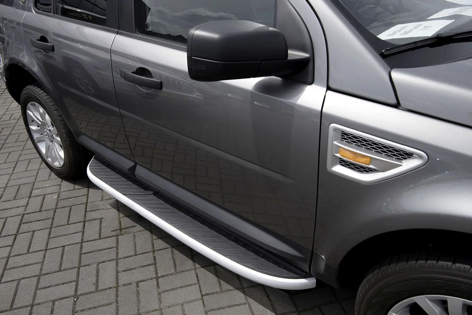 Stigtrinn Land Rover Freelander II L359 2006-2014