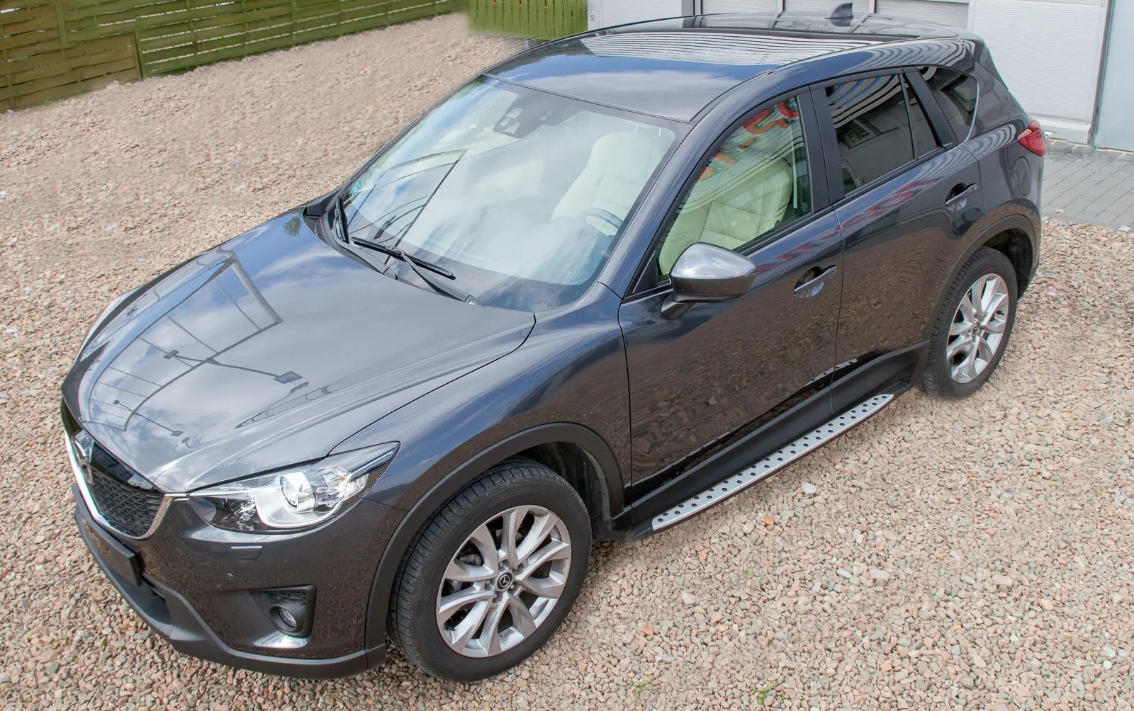 Stigtrinn Mazda CX-5 I 2012 - 2017