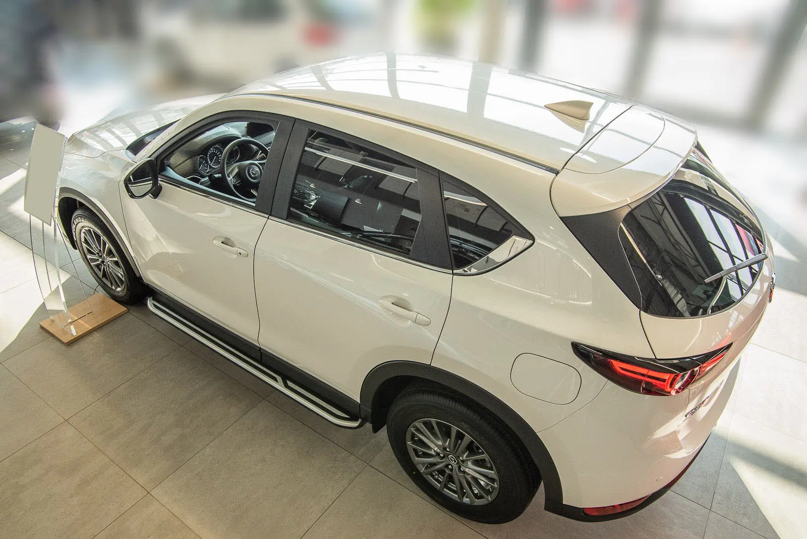 Stigtrinn Mazda CX-5 II 2017 -> – bilde 4
