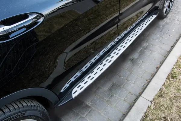 Stigtrinn Mercedes-Benz GLA (X156) 2013 - 2019