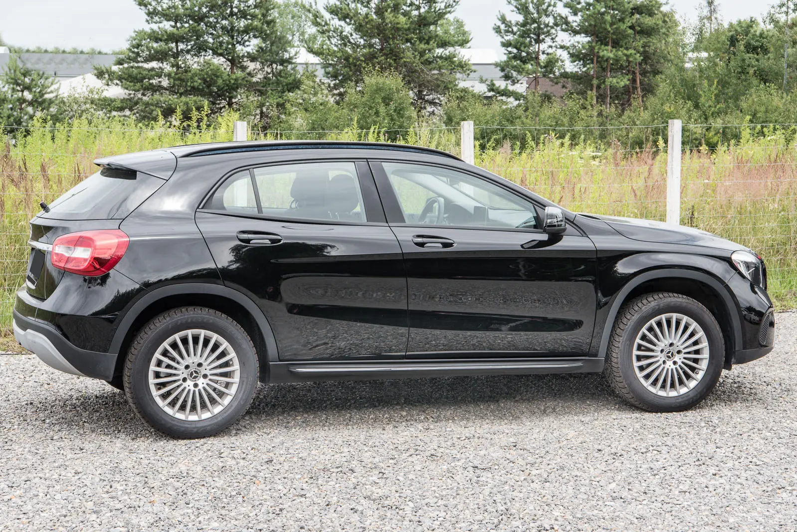 Stigtrinn Mercedes-Benz GLA (X156) 2013 - 2019 – bilde 2