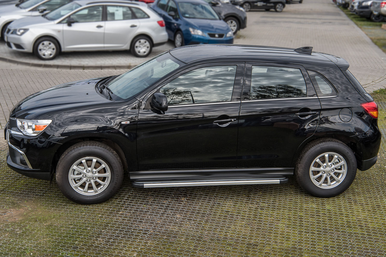 Stigtrinn Mitsubishi ASX I 2010 - 2023 – bilde 3