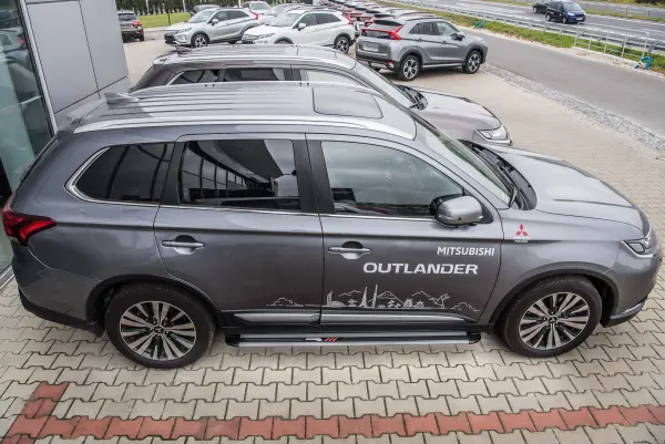 Stigtrinn Mitsubishi Outlander III 2012 - 2022 – bilde 3