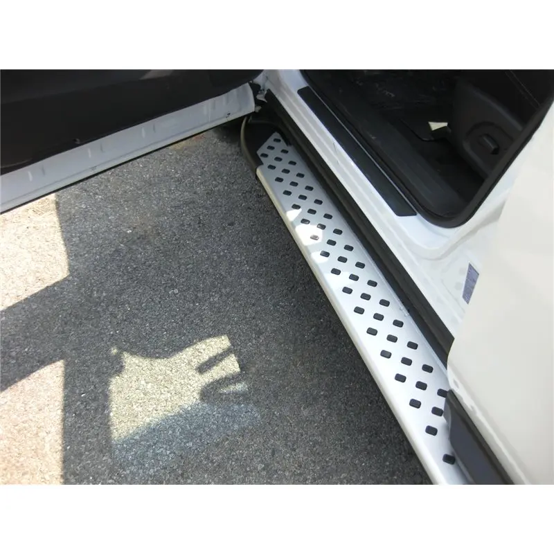 Stigtrinn Nissan Pathfinder III (R51) 2004 - 2014 – bilde 2