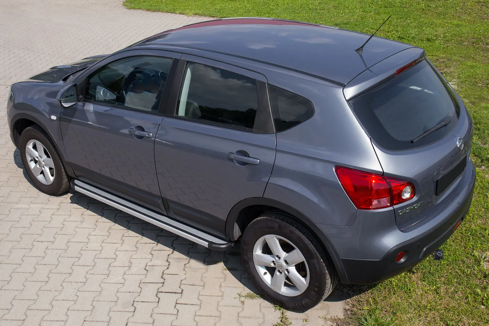 Stigtrinn Nissan Qashqai (J10) 2007 - 2013 – bilde 2