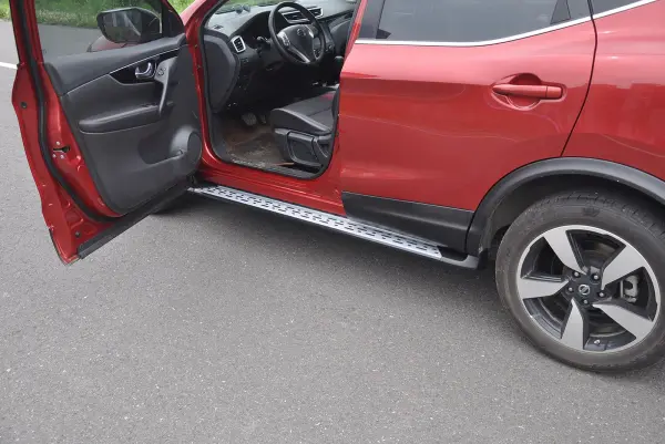 Stigtrinn Nissan Qashqai (J11) 2013 - 2021