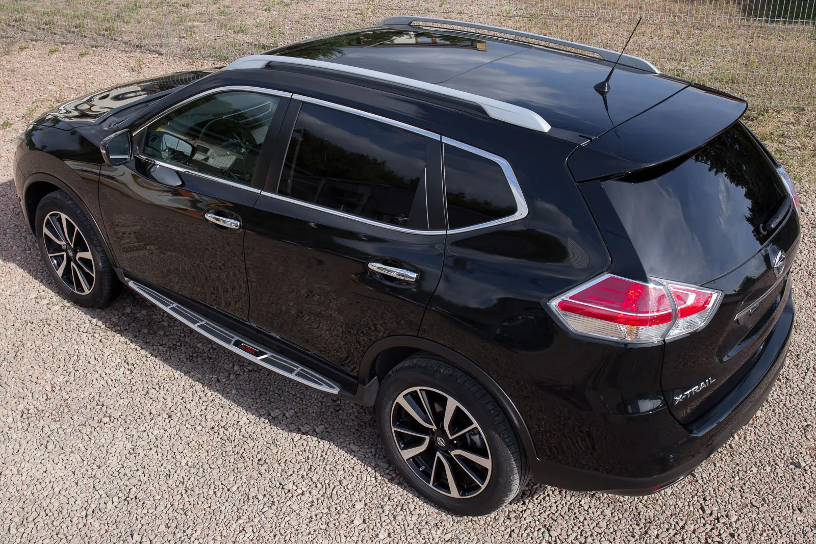 Stigtrinn Nissan X-Trail III (T32) 2013 - 2021 – bilde 3