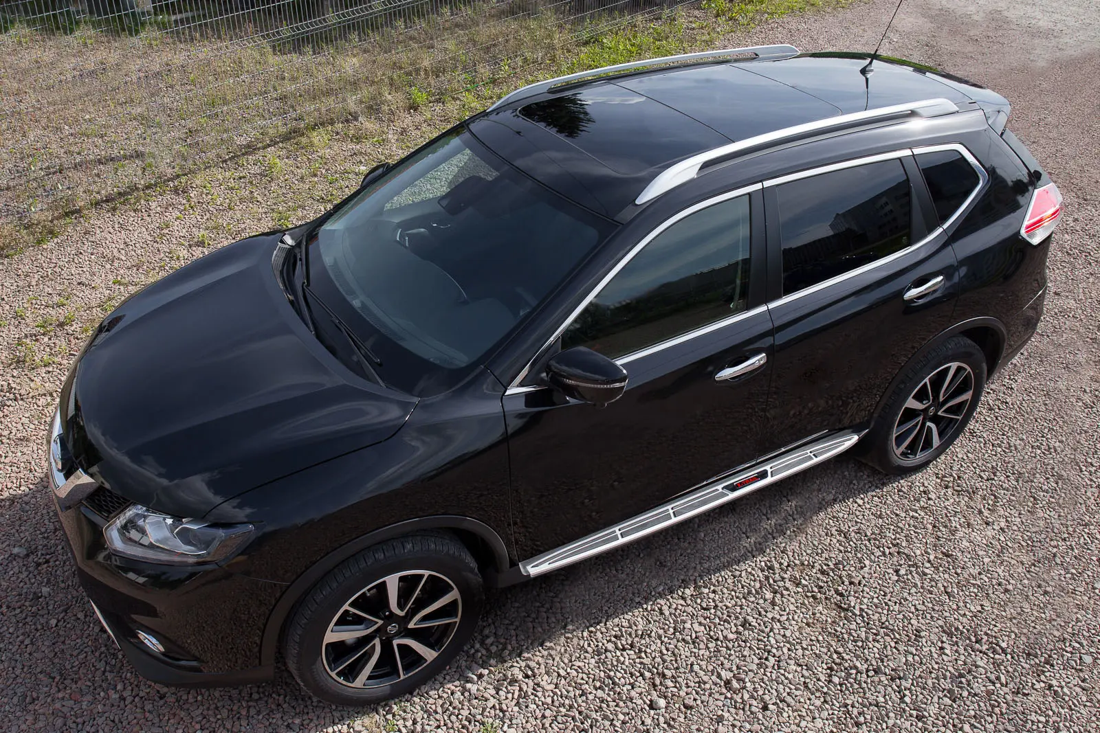 Stigtrinn Nissan X-Trail III (T32) 2013 - 2021 – bilde 4