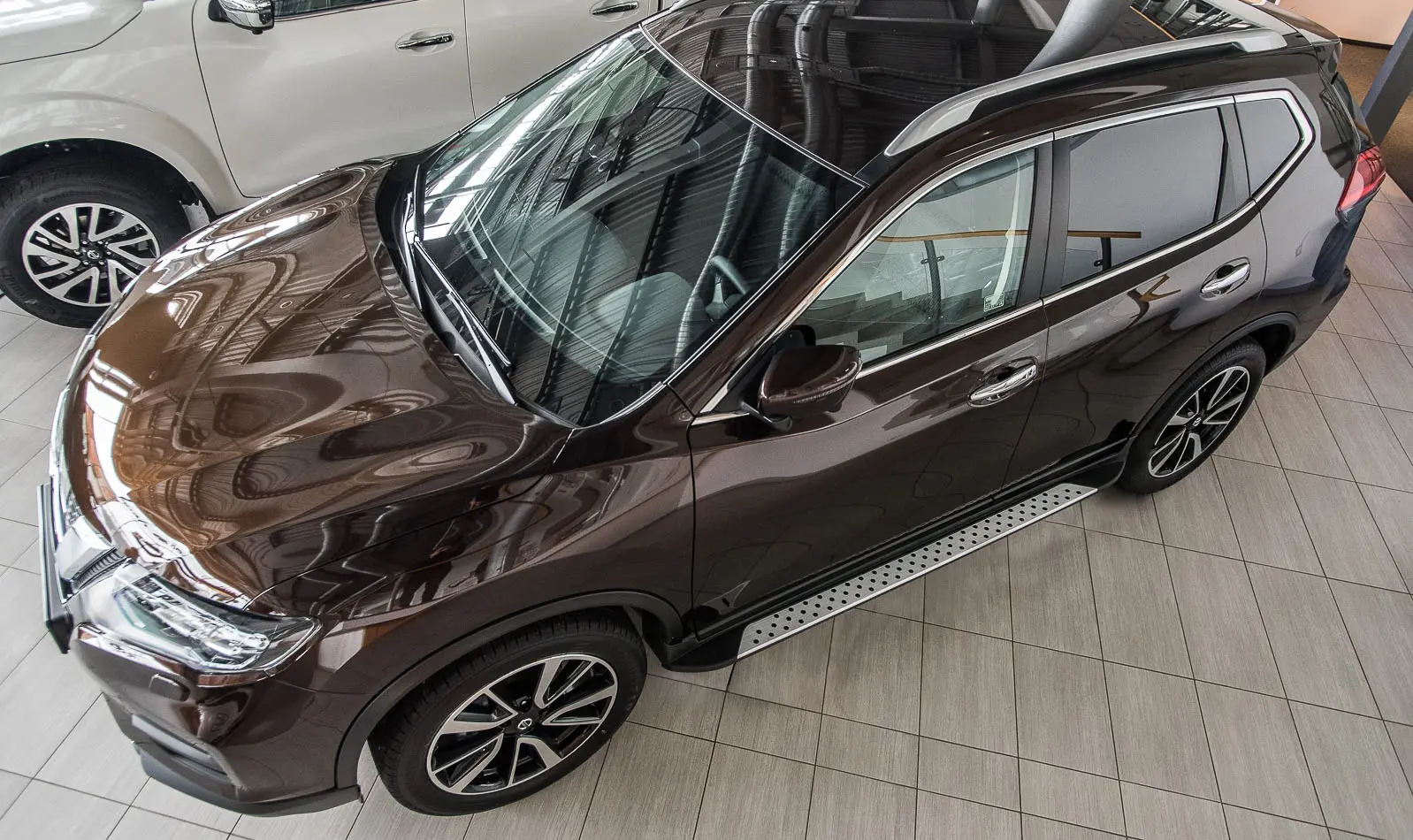 Stigtrinn Nissan X-Trail III (T32) 2013 - 2021 – bilde 7
