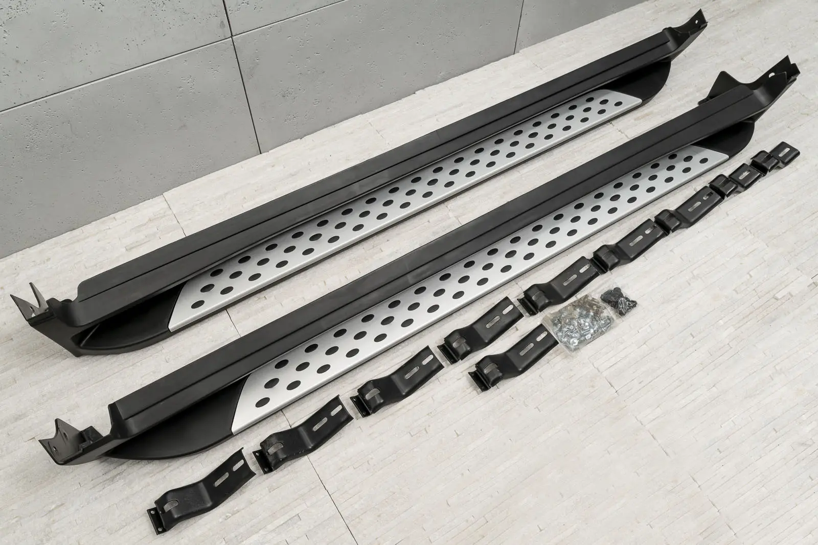 Stigtrinn Nissan X-Trail III (T32) 2013 - 2021 – bilde 9