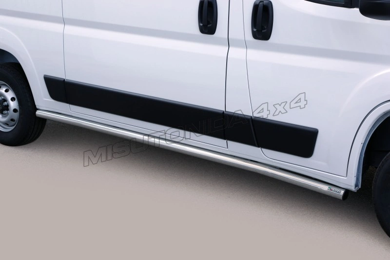 Stigtrinn Peugeot Boxer 2006 -> │ MWB - L2 - D - Ø63mm Chrome